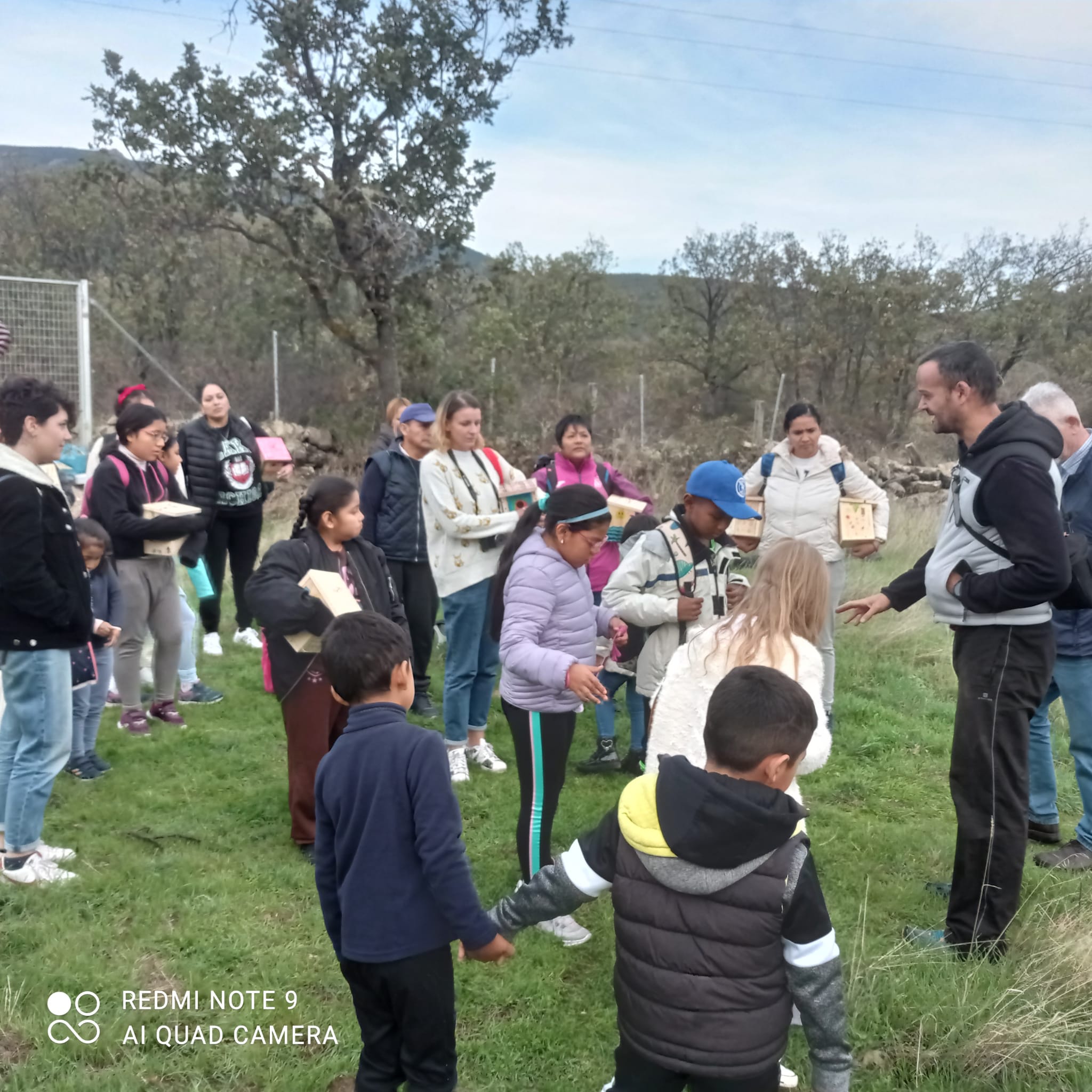 Cajas Nidos: Visita a Miraflores de la Sierra